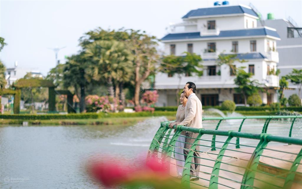 Độc quyền giỏ hàng shophouse đẹp nhất five star eco city  300m2 sổ hồng sẵn