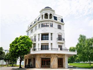 Bán độc quyền giỏ hàng nhà phố thương mại đẹp nhất the royal
