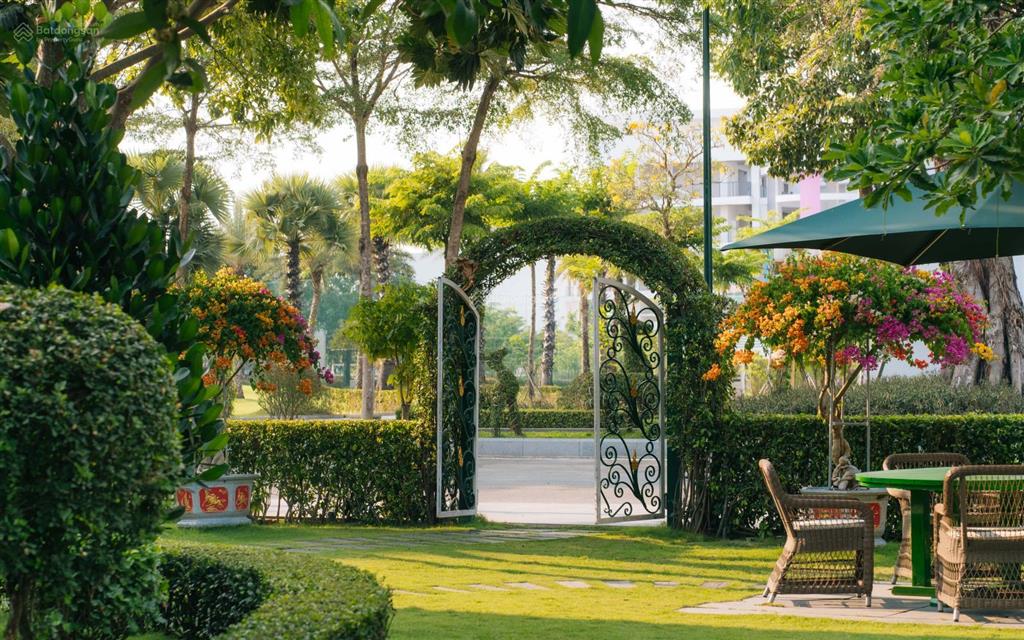 Độc quyền căn nhà phố thương mại đẹp nhất the royal  số lượng giới hạn