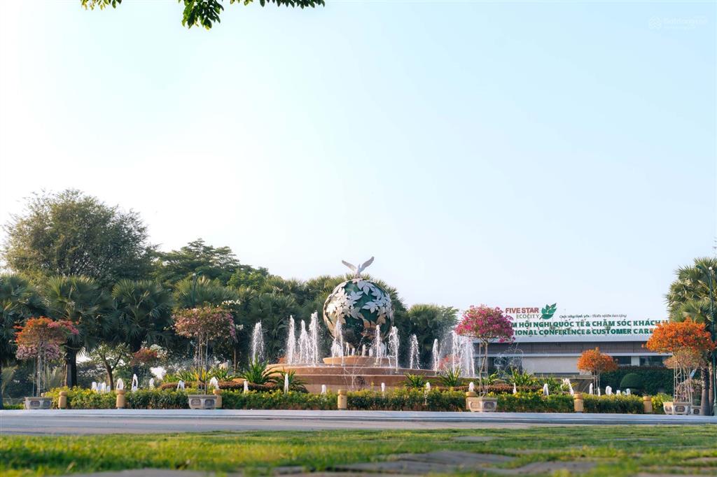 Độc quyền căn nhà phố thương mại đẹp nhất the royal  số lượng giới hạn