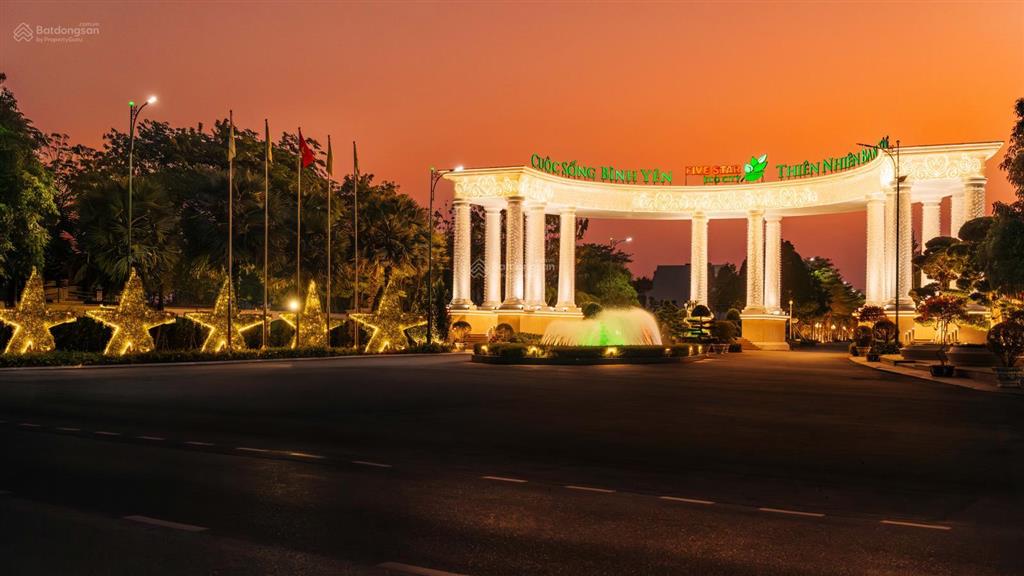 Chỉ 30 phút từ quận 1 để trở về biệt thự 500m2 the royal