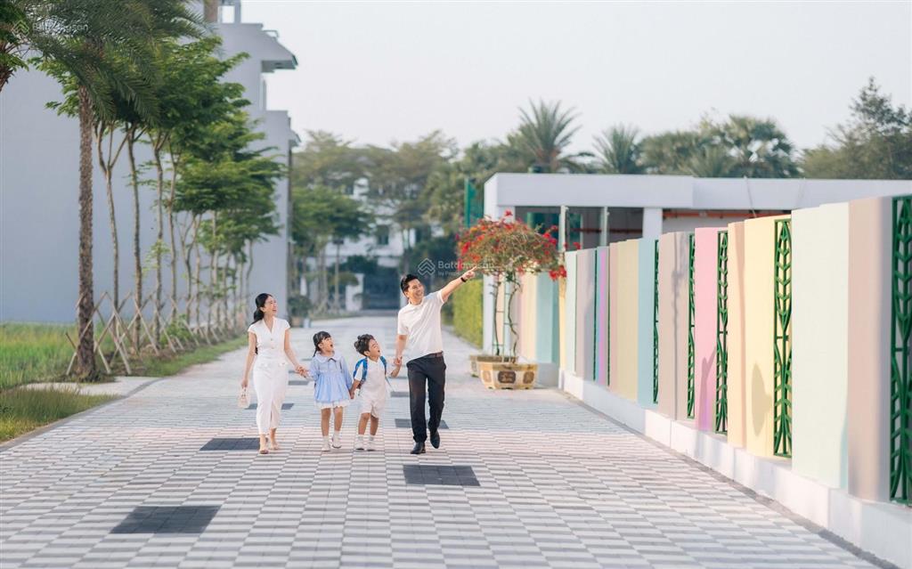 Chỉ 30 phút từ quận 1 để trở về biệt thự 500m2 the royal