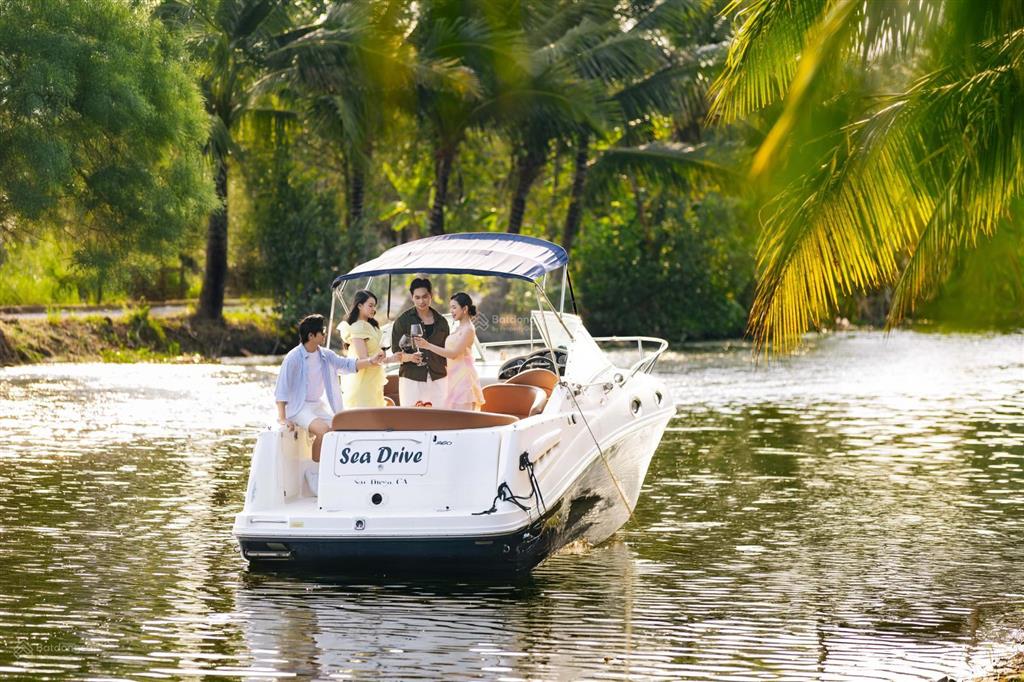Độc quyền căn nhà phố thương mại đẹp nhất the royal