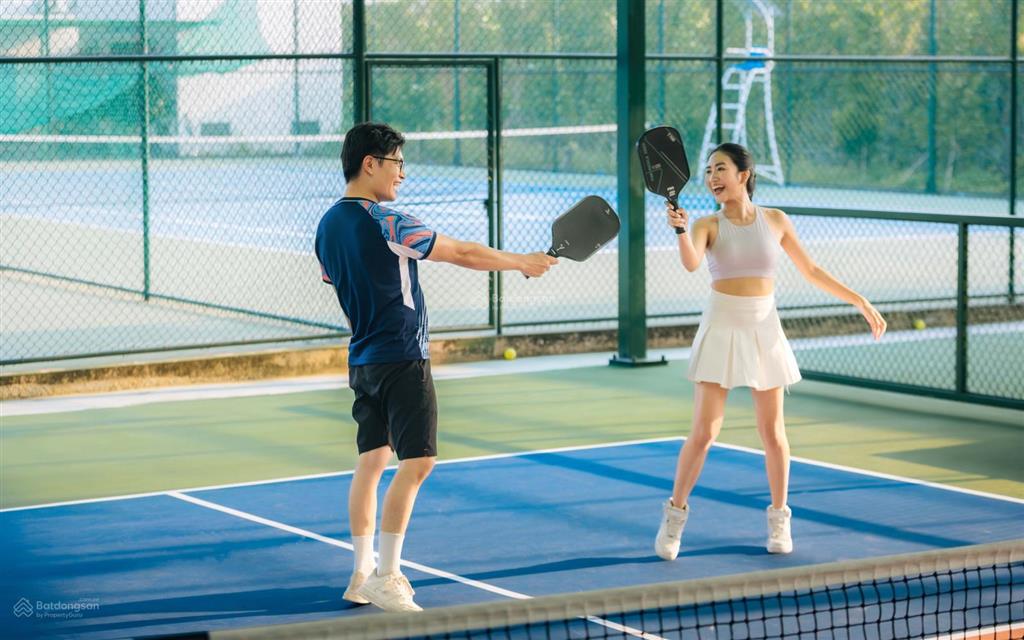 Độc quyền căn nhà phố thương mại đẹp nhất the royal