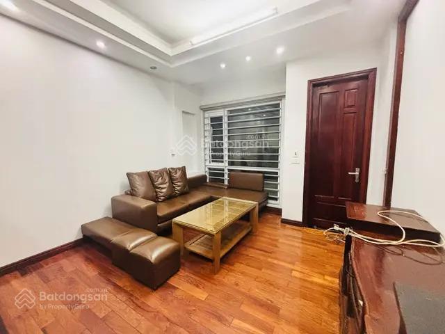 Cần bán nhà dương quảng hàm  cầu giấy, dt 53 m2, 5 tầng, giá nhỉnh 13 tỷ.