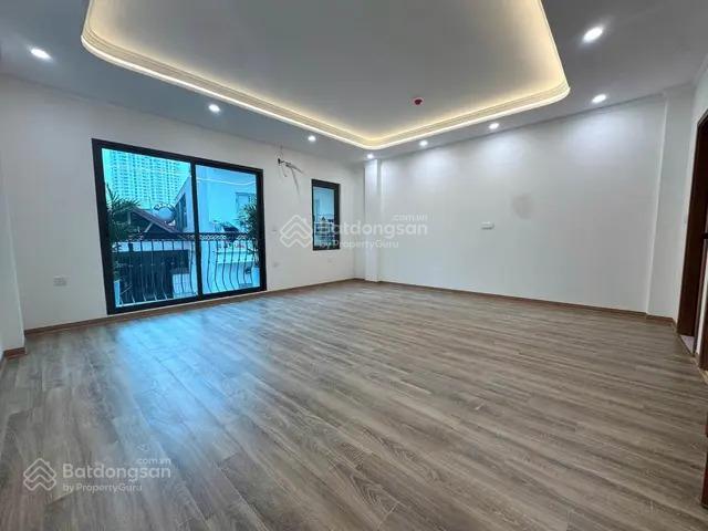 Cần bán nhà đường cầu giấy, dt 46 m², 8 tầng, ô tô, kinh doanh, lô góc, giá nhỉnh 22 tỷ.