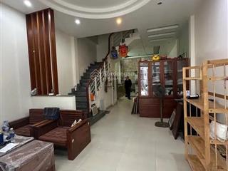 Bán nhà phố nguyễn văn huyên, dt 65 m2, 5 tầng, mặt tiền 4.1 m, kinh doanh, giá 21 tỷ.