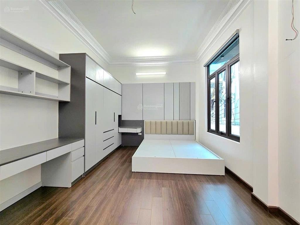 Bán nhà riêng tại số 210, đội cấn, 14,2 tỷ, 50m2