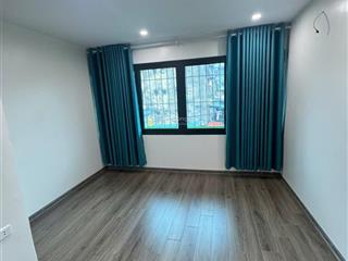 Căn góc 2 thoáng, 3 phòng ngủ, 2 wc full nội thất, sổ đỏ chính chủ, không gian sống sáng thoáng,