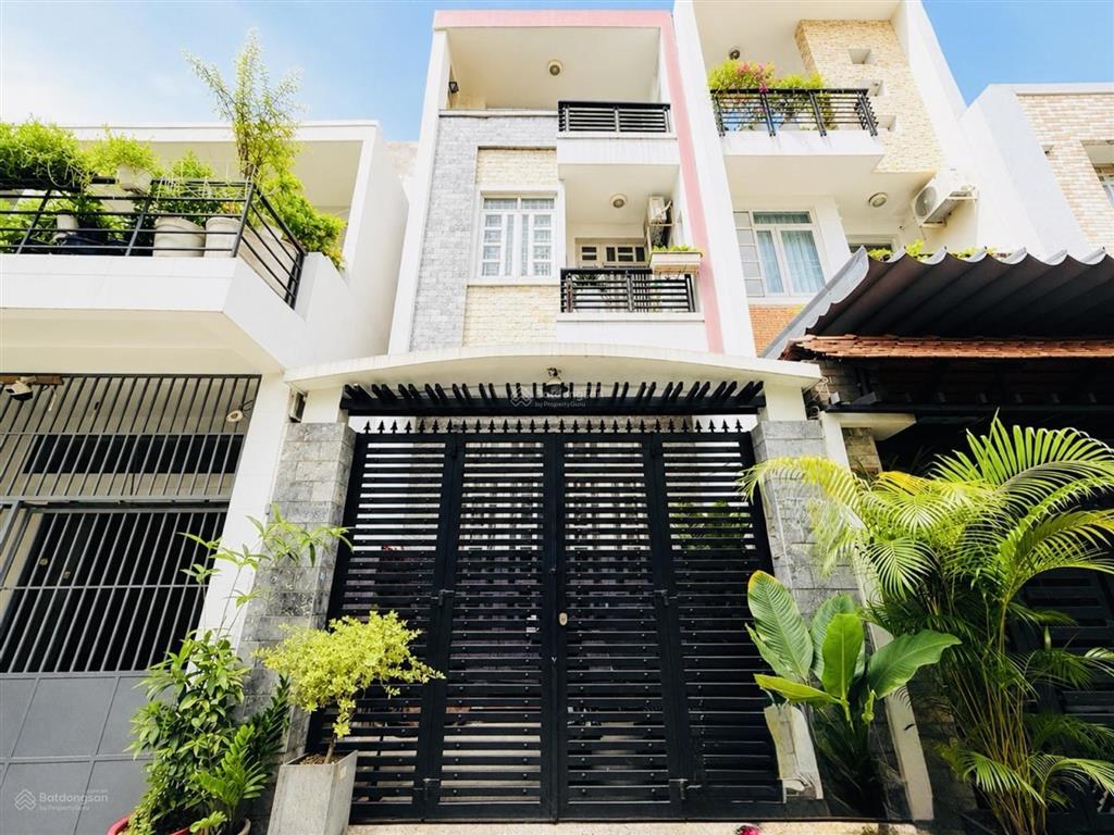 Khu vip phân lô  hxh  4 tầng(4pn)  68m2  giáp q. 1  vpcc số 6  chỉ 183/trm2  chỉ 12.5t