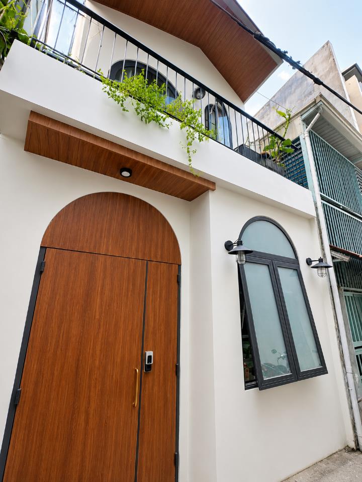 [Hải Châu - Ngay Sông Hàn, Cầu Rồng] Nhỉnh nhẹ 4 tỷ Nhà phố 2 tầng xây mới, Kiệt ô tô quay đầu!