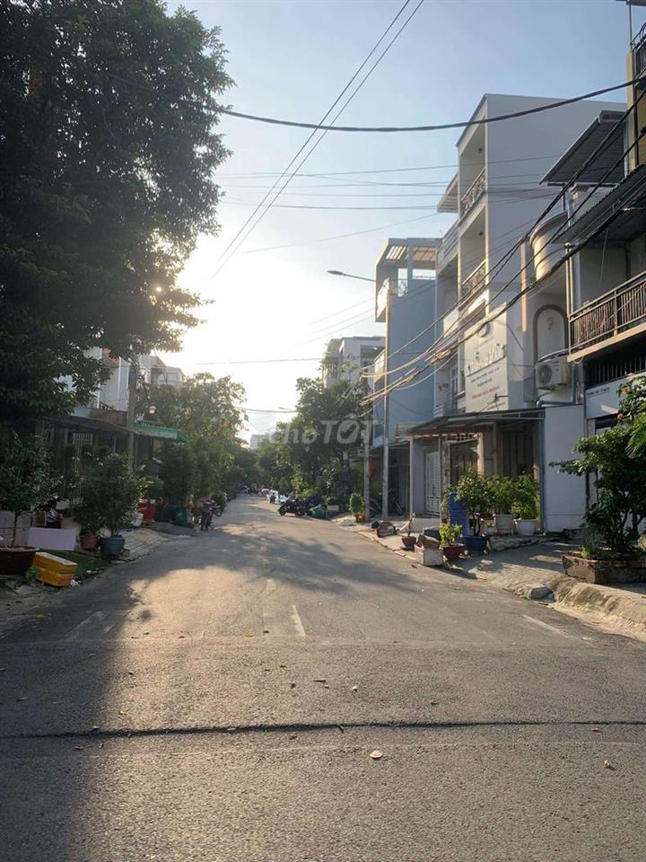 72m - XE HƠI- 2 TẦNG- TRƯƠNG THỊ HOA