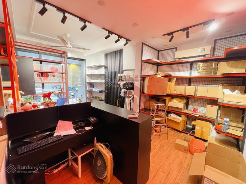 Mặt tiền đường nhựa 8m, 3 ô tô tránh, lữ gia quận 11, 60m2/54, ngang 4,5m