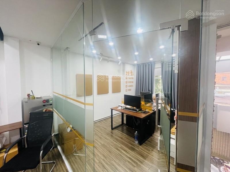 Mặt tiền đường nhựa 8m, 3 ô tô tránh, lữ gia quận 11, 60m2/54, ngang 4,5m