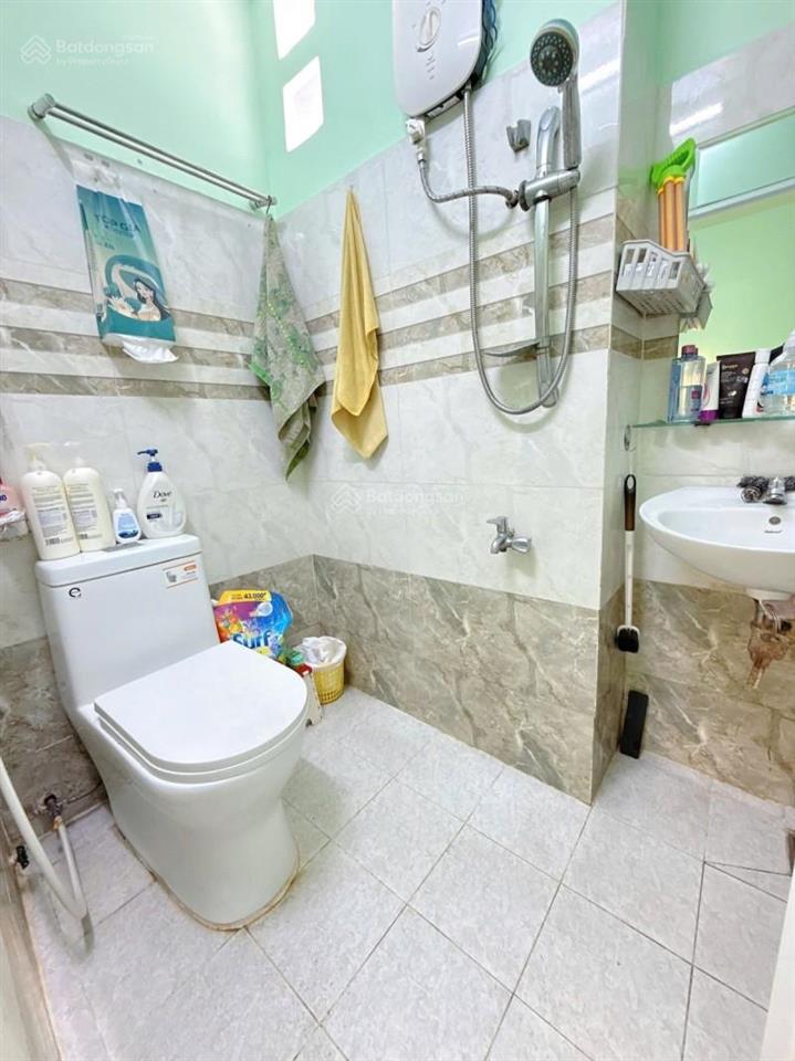 Sư vạn hạnh quận 10, ngay vạn hạnh mall, 3 tầng 3pn, trước nhà 3m. giá chốt 4.5 tỷ