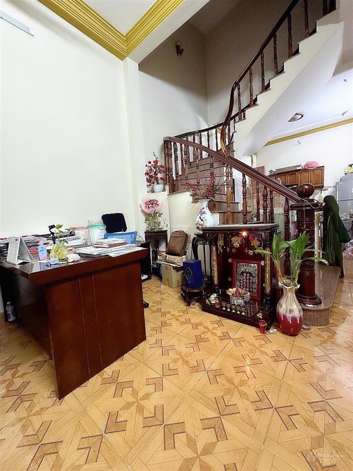 Lữ gia, quận 11 cạnh quận 10  hẻm 5m ô tô ngủ trong nhà, cách mt 20m, 64m2
