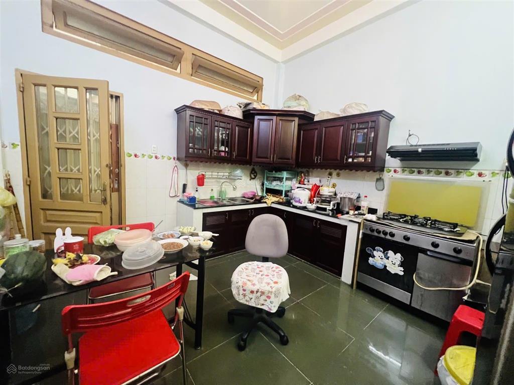 Bán nhà đường 100 bình thới, hẻm 5m ô tô ngủ trong nhà  50m² ngang đẹp 4.1m