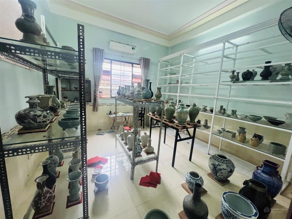 Bán nhà đường 100 bình thới, hẻm 5m ô tô ngủ trong nhà  50m² ngang đẹp 4.1m