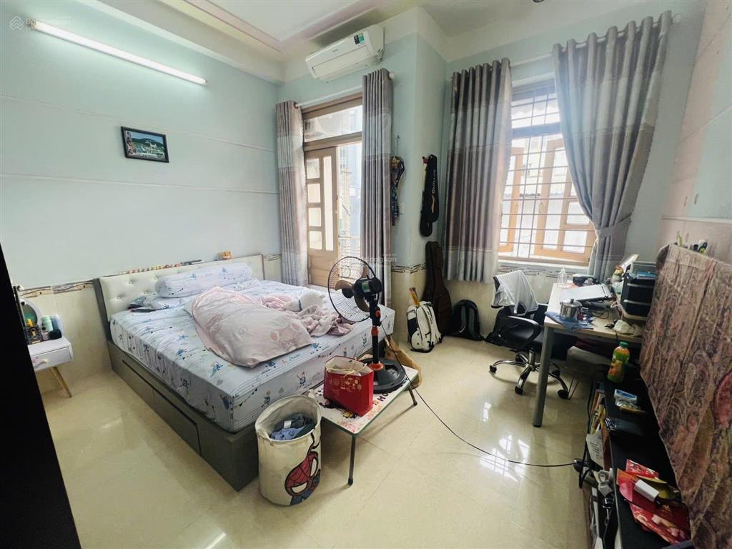Bán nhà đường 100 bình thới, hẻm 5m ô tô ngủ trong nhà  50m² ngang đẹp 4.1m