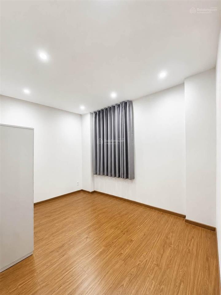 Ngay vx lê đại hành quận 11 giáp q10, hẻm nhựa 6m, ô tô 7 chỗ  41m² ngang gần 5m