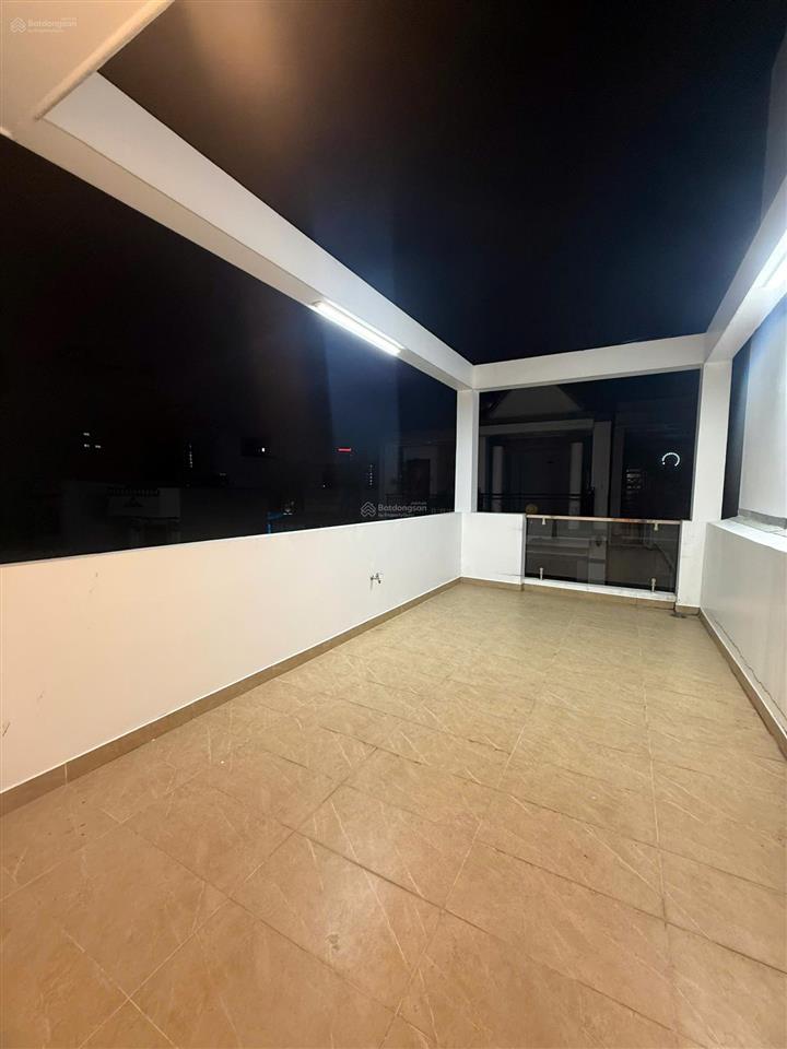 Hạ 1,4 tỷ  dương bá trạc quận 8, cách q1 800m  hẻm 5m dt 46m2 4 tầng