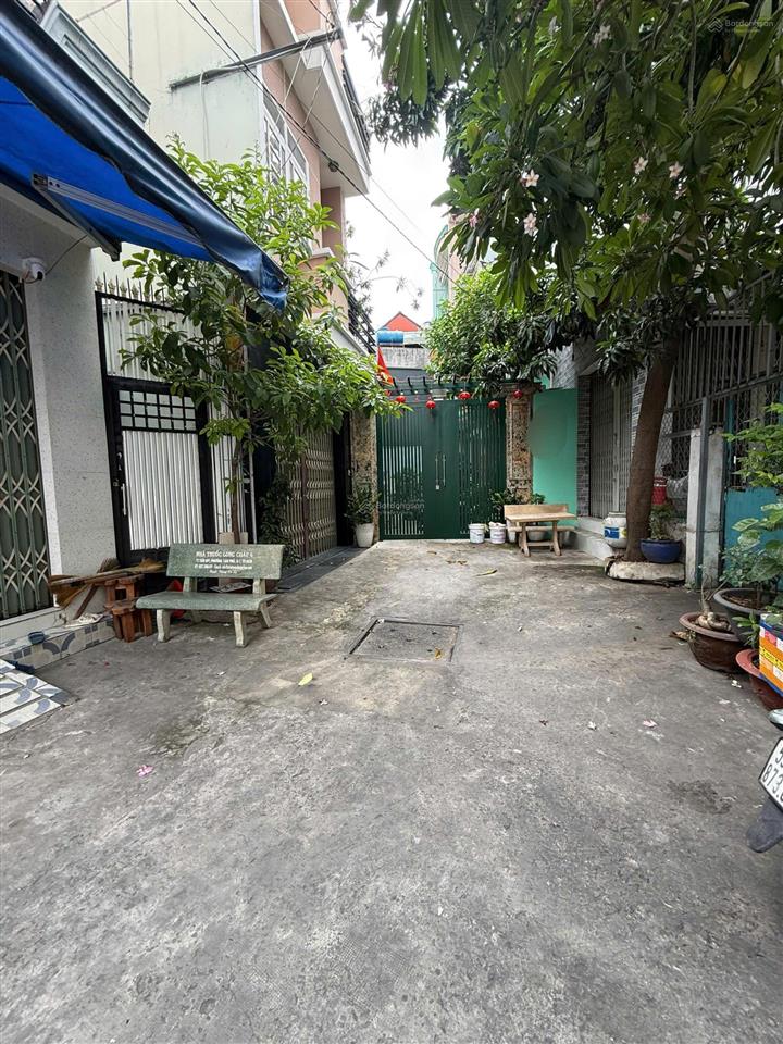 Thuê nhà nguyên căn hoặc cố nhà, dt 91m2 hẻm ô tô  âu dương lân p3 quận 8