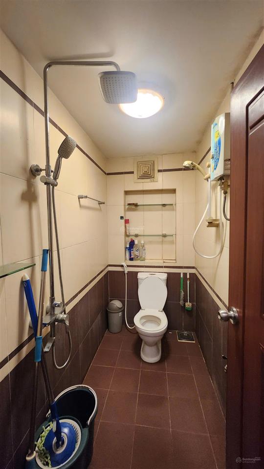 Thuê nhà nguyên căn hoặc cố nhà, dt 91m2 hẻm ô tô  âu dương lân p3 quận 8