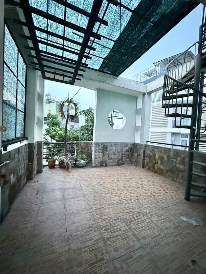 Thuê nhà nguyên căn hoặc cố nhà, dt 91m2 hẻm ô tô  âu dương lân p3 quận 8