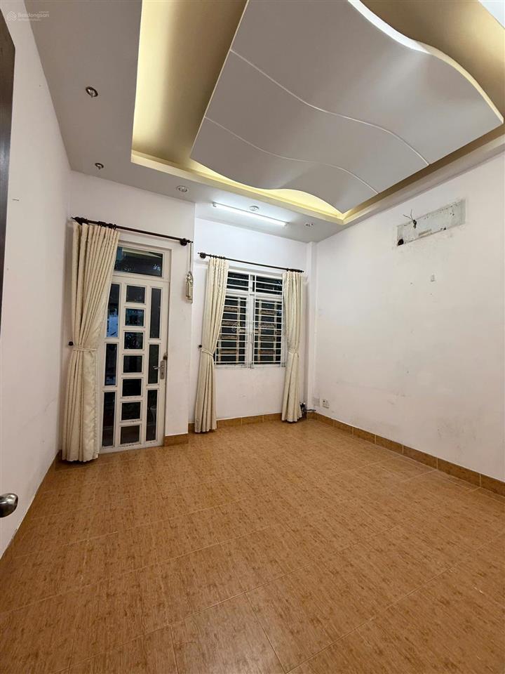 Thuê nhà nguyên căn hoặc cố nhà, dt 91m2 hẻm ô tô  âu dương lân p3 quận 8
