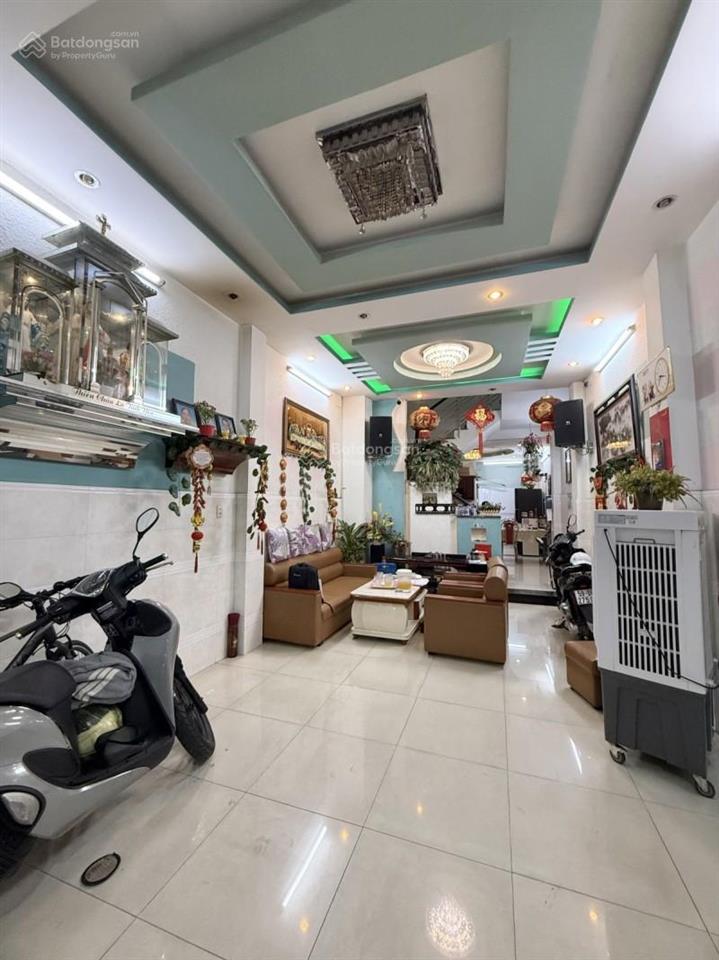 Mặt tiền tân phú dt 60m2 ngang 4m có lề, gấp bán định cư