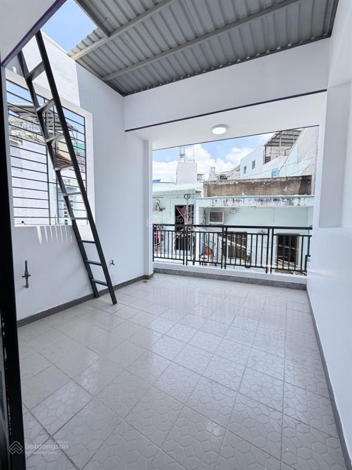 Giảm chào còn 5.85tỷ  âu dương lân quận 8, 55m2 3pn  sát bên q5 q1