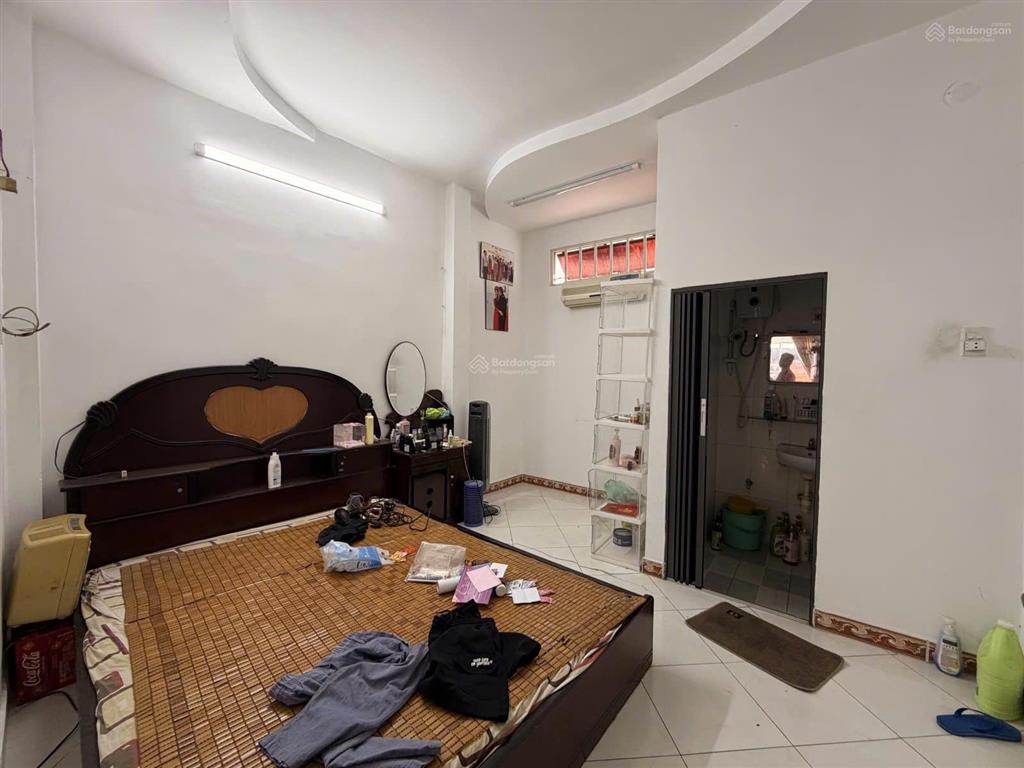 Hẻm 8m xe tải đậu cửa, âu dương lân quận 8 sát q5 q1, 49m2, cách 20m ra mt