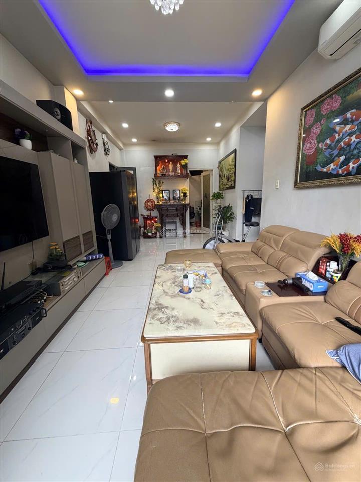 Chung cư hùng vương, ngay đh y dược, dt 60m2 2pn giá chỉ 3,2 tỷ tl