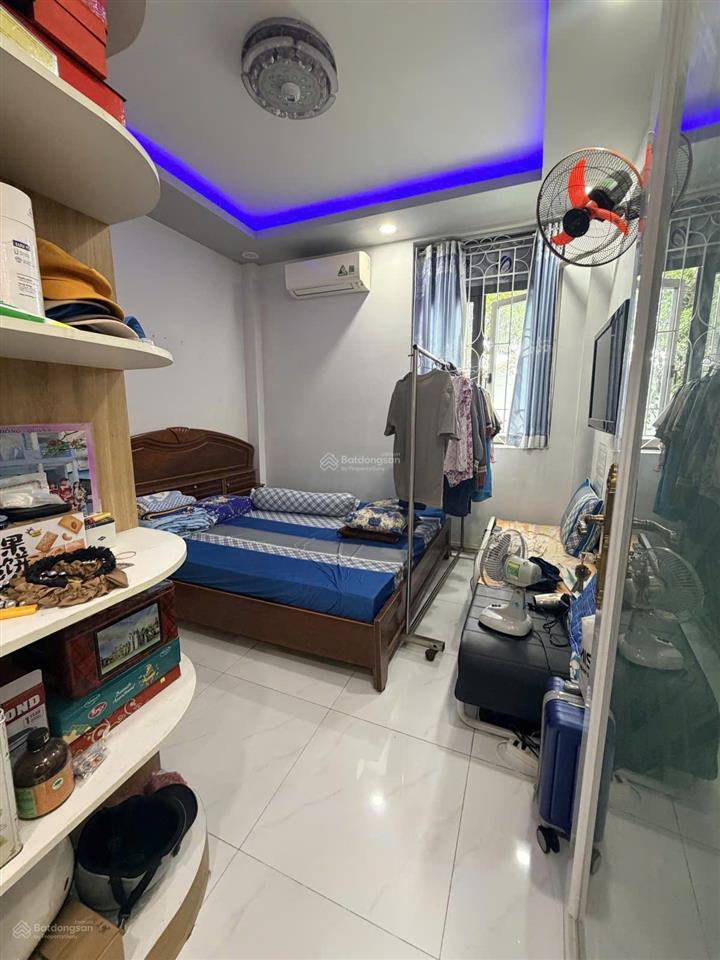 Chung cư hùng vương, ngay đh y dược, dt 60m2 2pn giá chỉ 3,2 tỷ tl