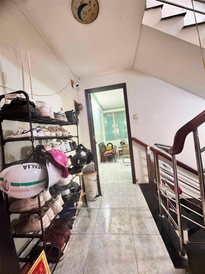 Mặt tiền tùng thiện vương quận 8, gần cầu chà và 77m2/74 ngang 4.1m, lề 3m
