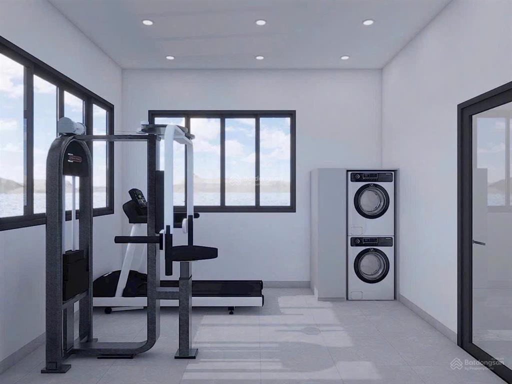Bán nhà mai xuân thưởng giáp quận 5, dt 42m2 5 tầng 6pn. hẻm nhựa 7m thông