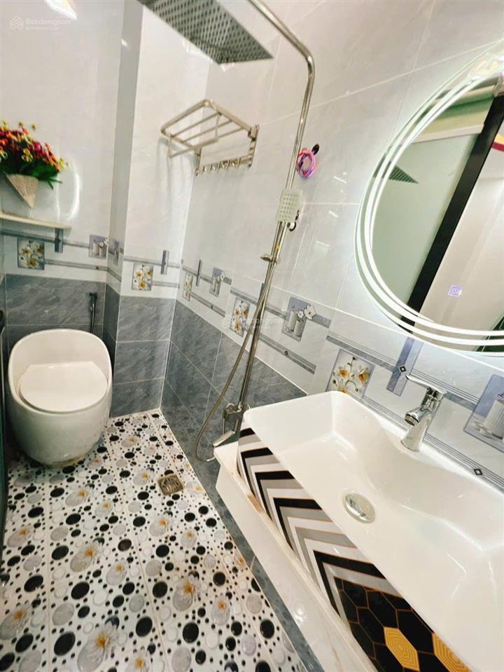 Căn hộ dịch vụ có nội thất, âu dương lân p3 q8, hẻm xe hơi giá 5.8tr/th