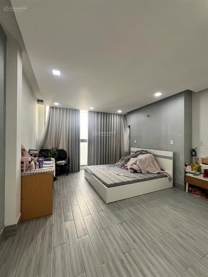 Giảm sâu, chốt nhỉnh 7t, quận 10 gần đh kinh tế 56m2 (4x14), cách mt 1 căn