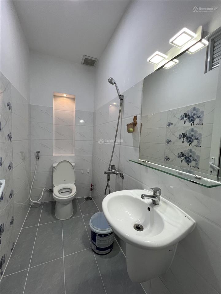Nhỉnh 10t, 100 bình thới quận 11, đường nhựa 8m, 55m2 4 tầng