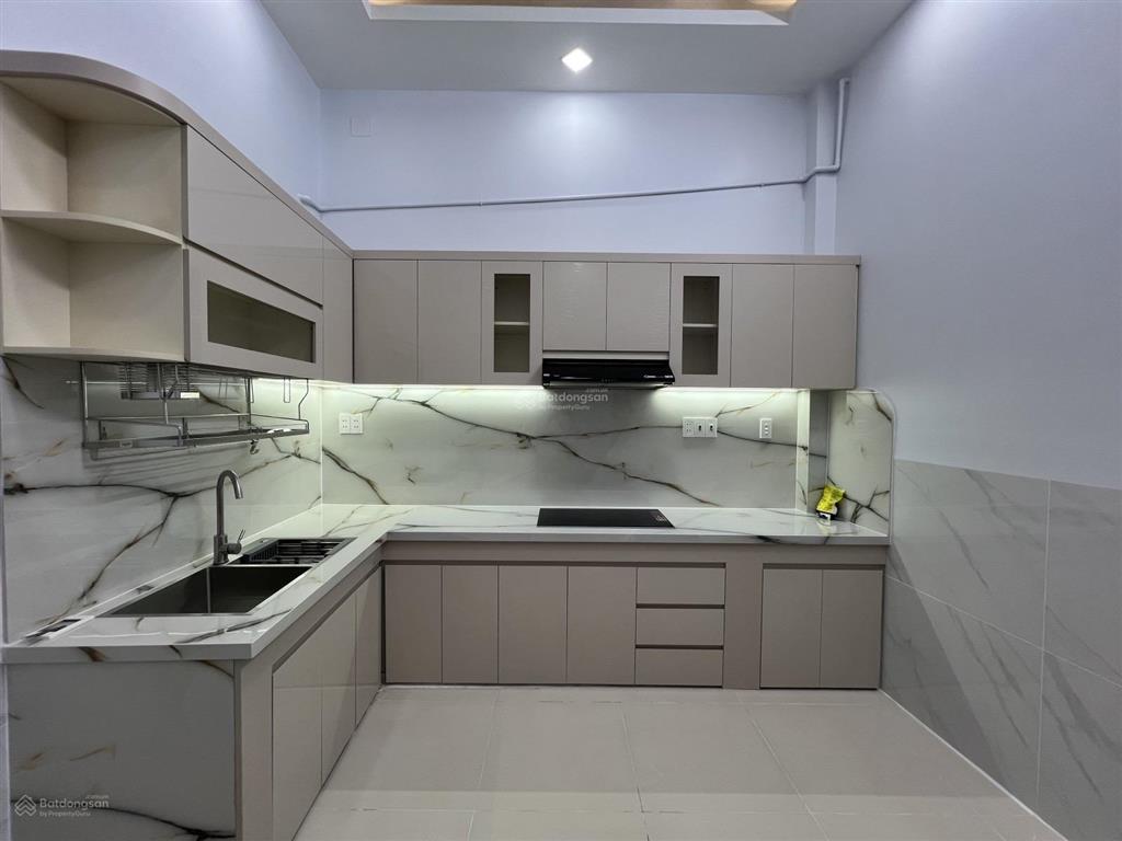 Nhỉnh 10t, 100 bình thới quận 11, đường nhựa 8m, 55m2 4 tầng
