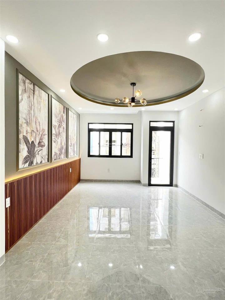 Giảm hơn 6t, phạm hùng ngay cầu nguyễn tri phương sát q5 q10, 4 tầng