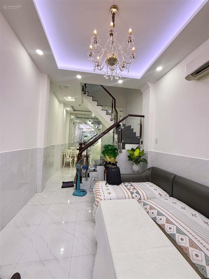 Hồng bàng cạnh quận 5, đh y dược, dt 44m2 4 tầng 4pn, tặng full nội thất