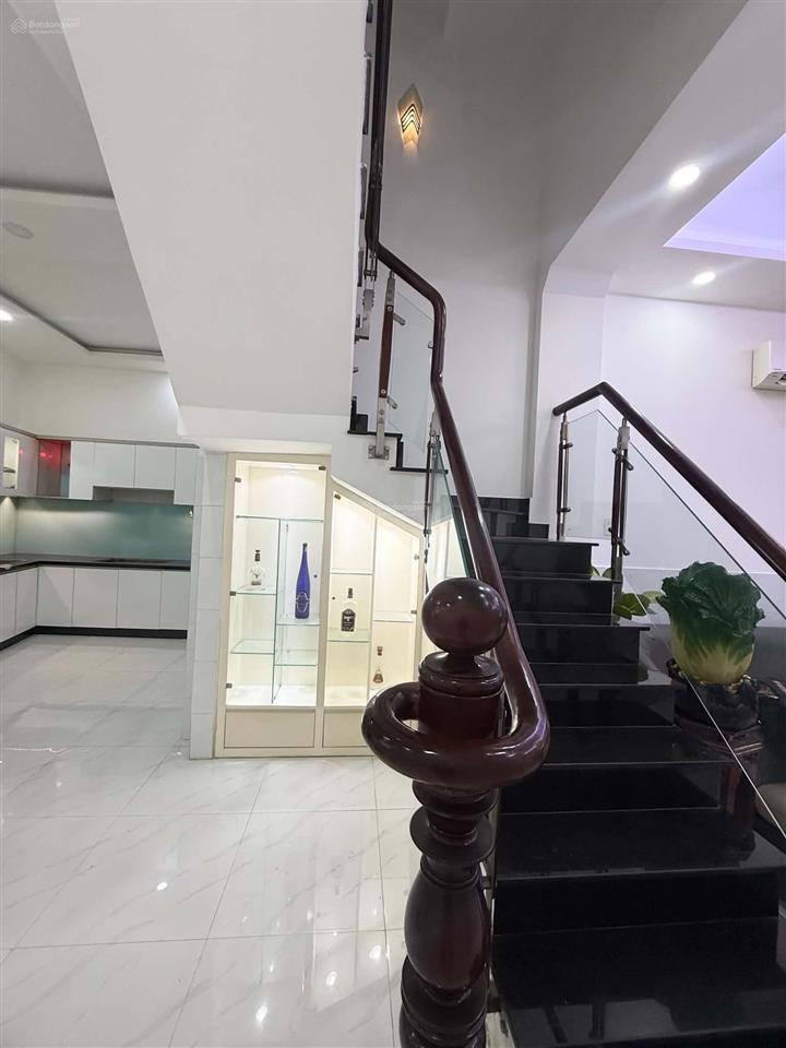 Hồng bàng cạnh quận 5, đh y dược, dt 44m2 4 tầng 4pn, tặng full nội thất