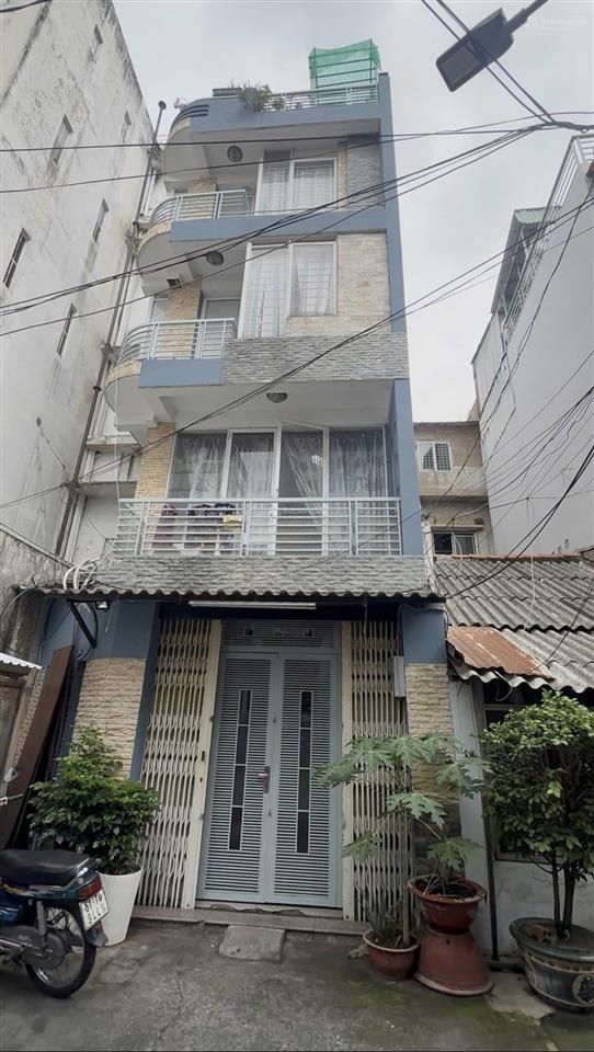 Nguyễn trãi, quận 1, ngay bộ công an, hẻm 5m dt 52m2 ngang 4.3m, 5 tầng.