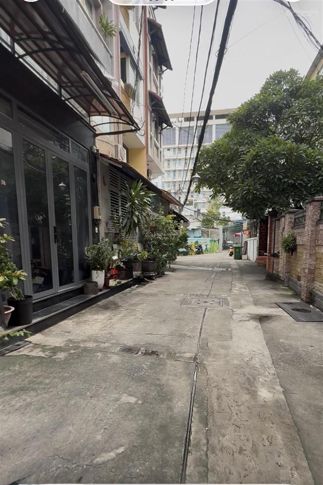 Nguyễn trãi, quận 1, ngay bộ công an, hẻm 5m dt 52m2 ngang 4.3m, 5 tầng.