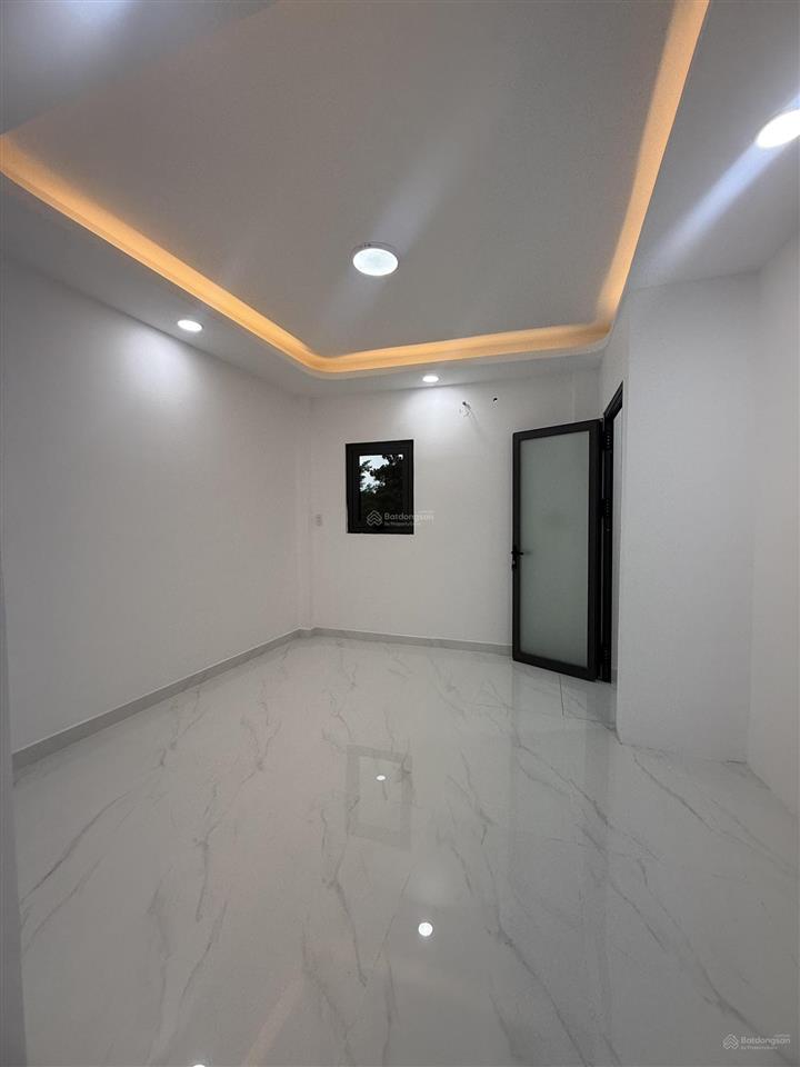 Chỉ 7.5tr/th. nhà nguyên căn 3 tầng ngay parc mall quận 8 sát q5q1
