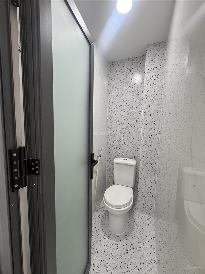 Chỉ 7.5tr/th. nhà nguyên căn 3 tầng ngay parc mall quận 8 sát q5q1