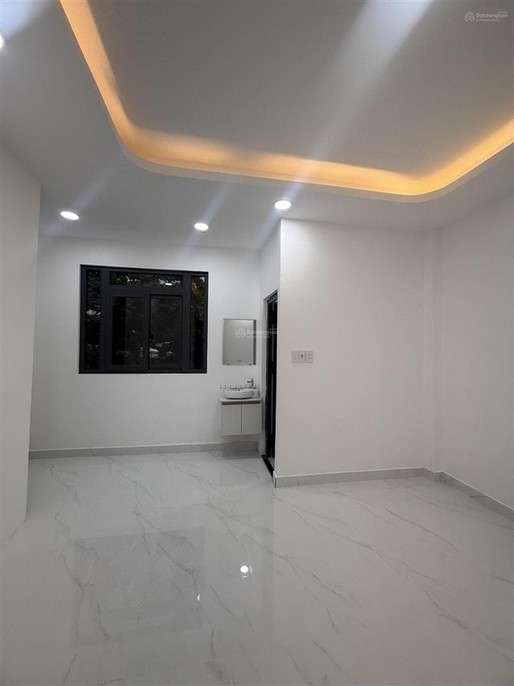 Chỉ 7.5tr/th. nhà nguyên căn 3 tầng ngay parc mall quận 8 sát q5q1