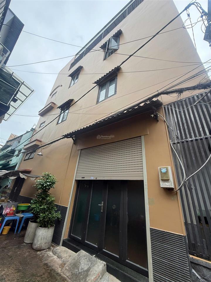 Lô góc ko lg, quận 11 hẻm 6m cách mt 1 căn  dt 48m2 ngang 4m