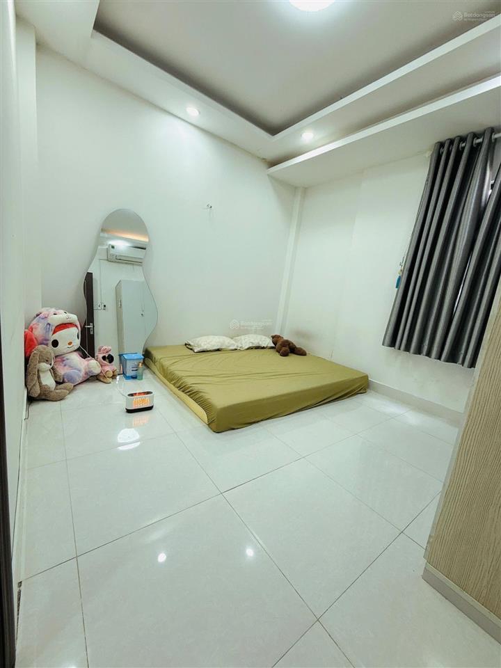 Dương bá trạc quận 8 sát q1  dt 33m2 2 tầng mới ở ngay. chỉ 4.18t tl